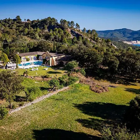 Bosque Apartman Girona